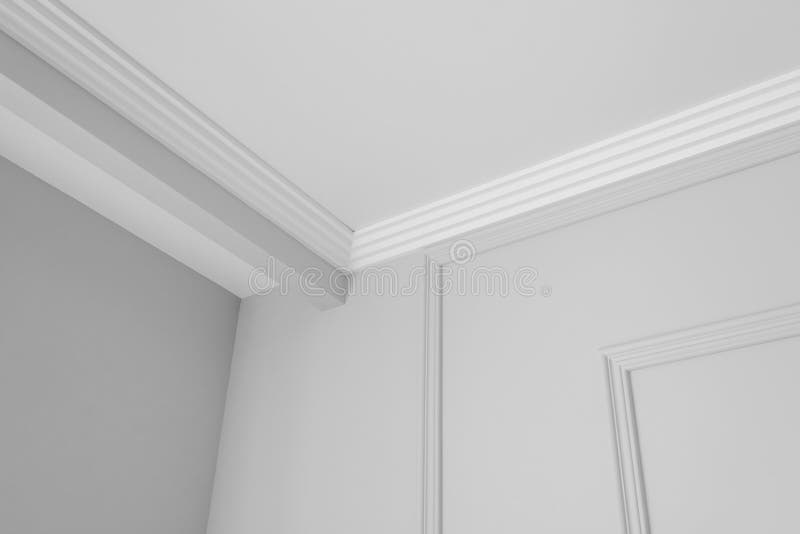PU ceiling crown moulding corner detail