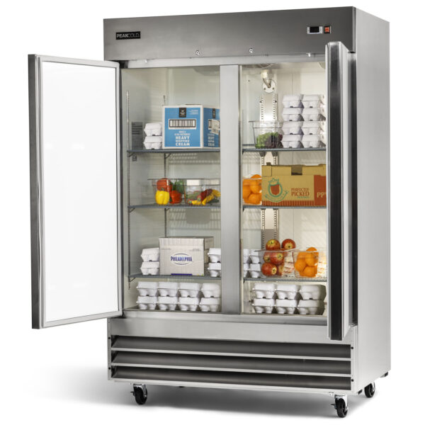 Commercial reach-in refrigerator with rigid PU foam insulation