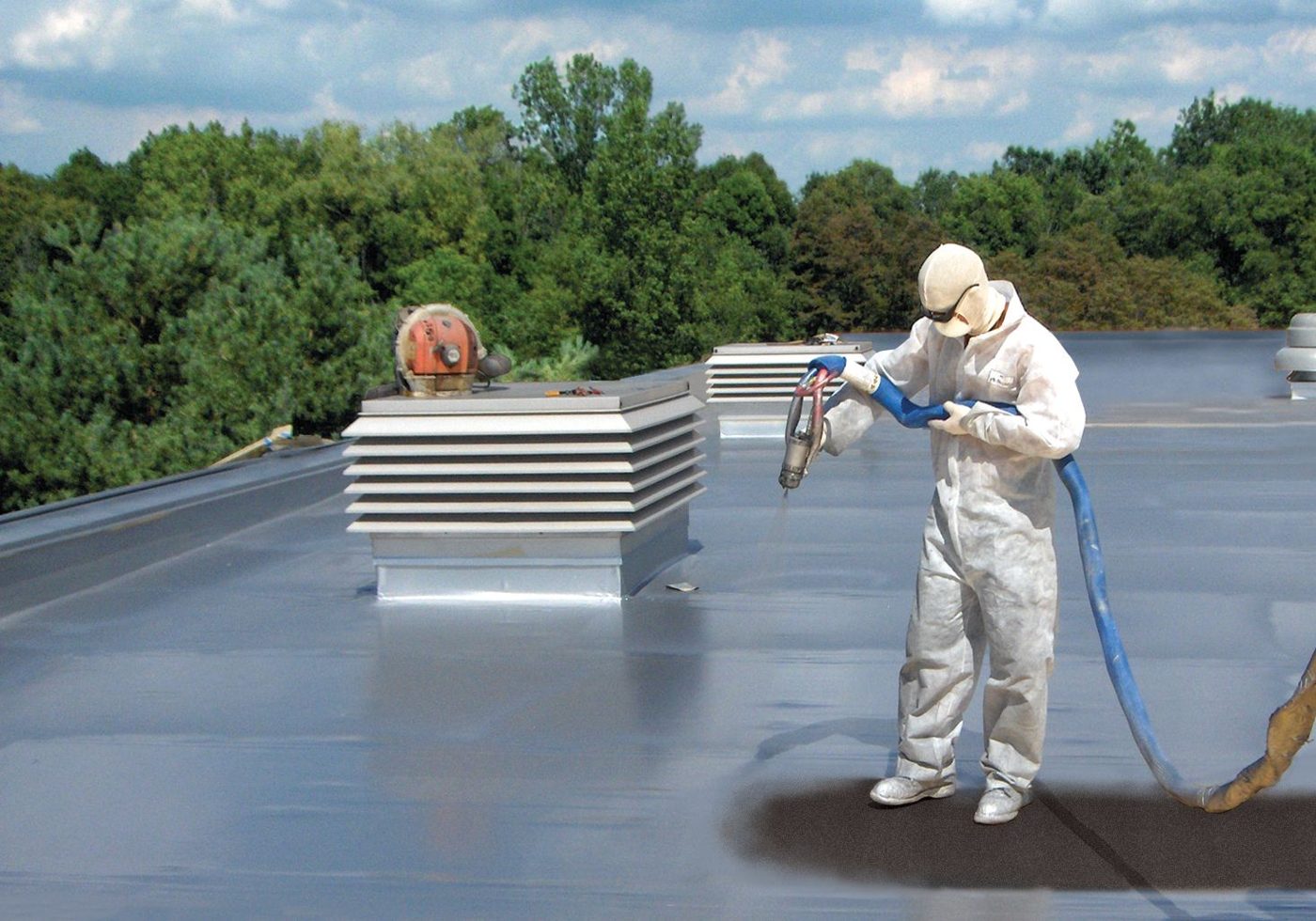 Polyurea spray application on water structure