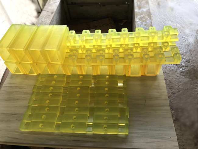 Cast PU press die tooling pads