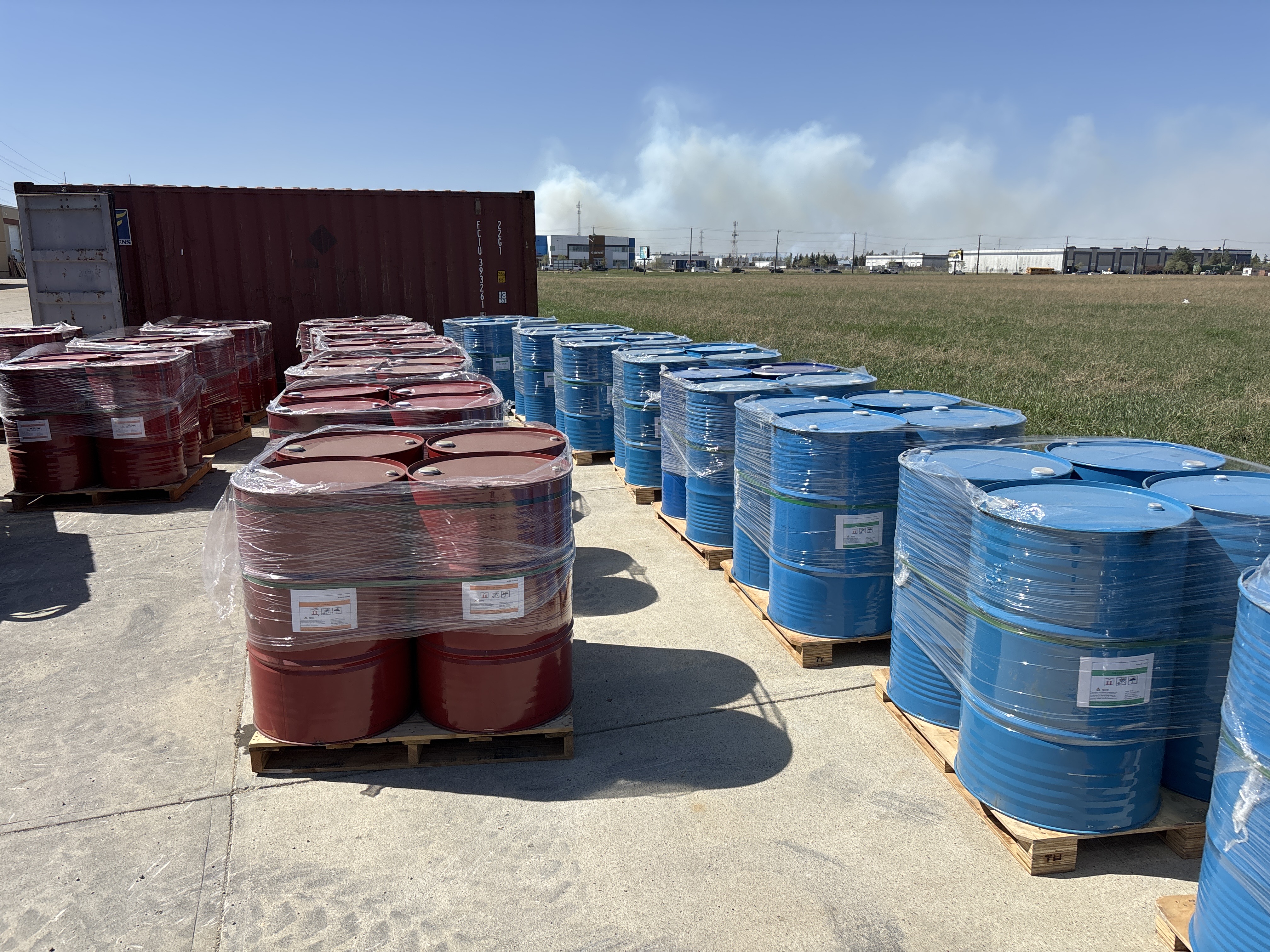 Polyol and isocyanate drums delivered at customer site in the United States for mushroom growing house panels
